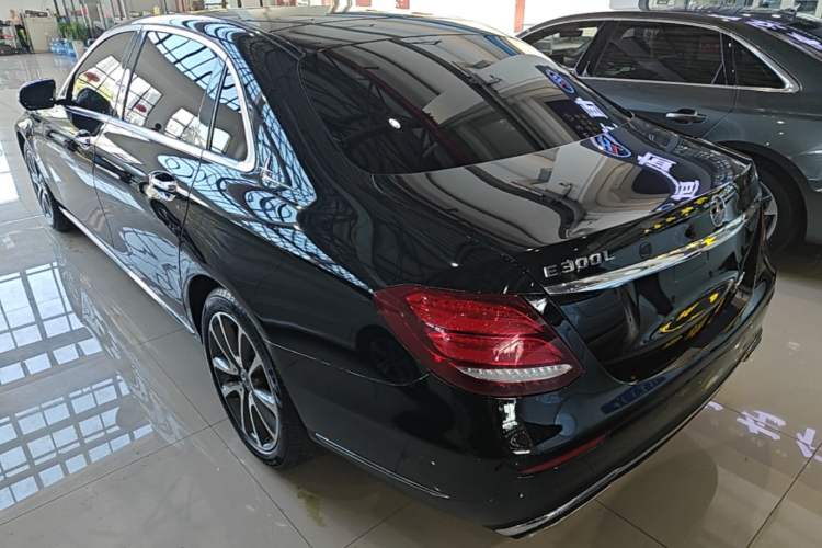 Used Mercedes-Benz E-Class 2018 Facelift E 300 L Luxury Edition Rear Left 45 Deg