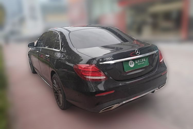 Used Mercedes-Benz E-Class 2018 E 300 L Sport Luxury Edition Rear Left 45 Deg