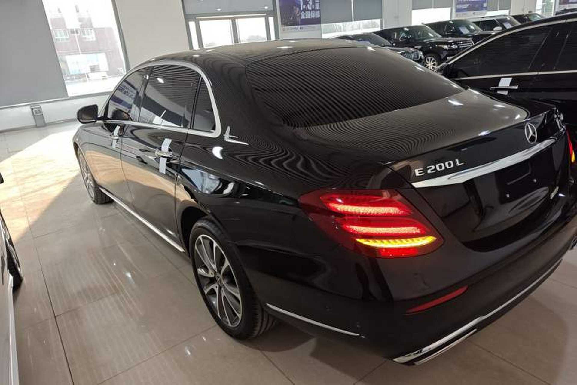 Used Mercedes-Benz E-Class 2018 Facelift E 200 L 4MATIC Rear Left 45 Deg