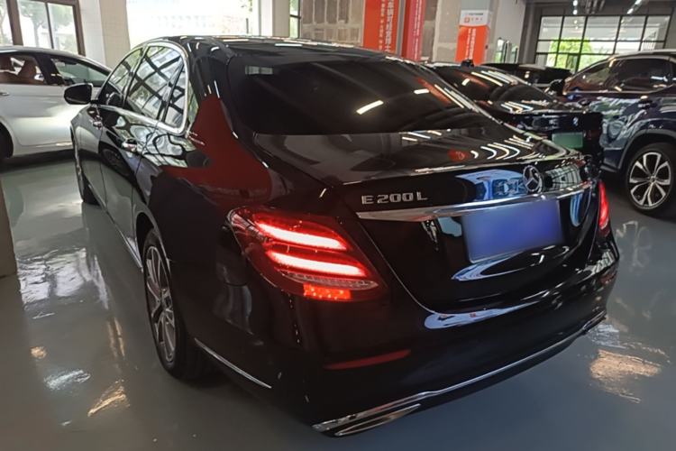 Used Mercedes-Benz E-Class 2018 Facelift E 200 L Rear Left 45 Deg