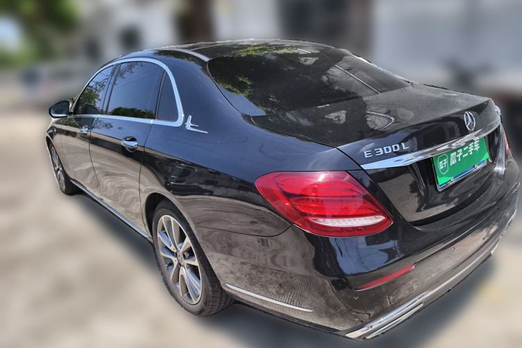 Used Mercedes-Benz E-Class 2018 Facelift E 300 L Luxury Edition Rear Left 45 Deg