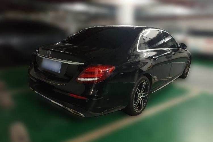 Used Mercedes-Benz E-Class 2018 E 300 L Sport Luxury Edition Rear Right 45 Deg