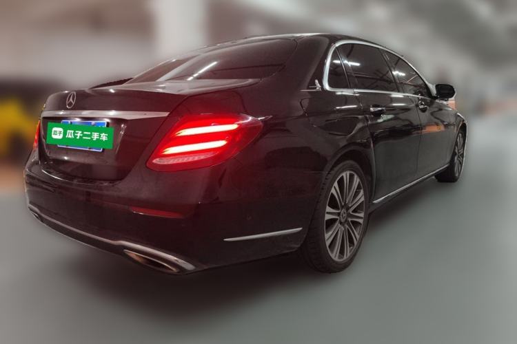 Used Mercedes-Benz E-Class 2018 E 200 L Rear Right 45 Deg