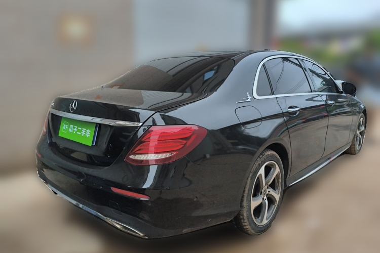 Used Mercedes-Benz E-Class 2018 E 300 L Sport Luxury Edition Rear Right 45 Deg