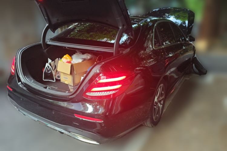 Used Mercedes-Benz E-Class 2018 E 300 L Sport Luxury Edition Rear Right 45 Deg