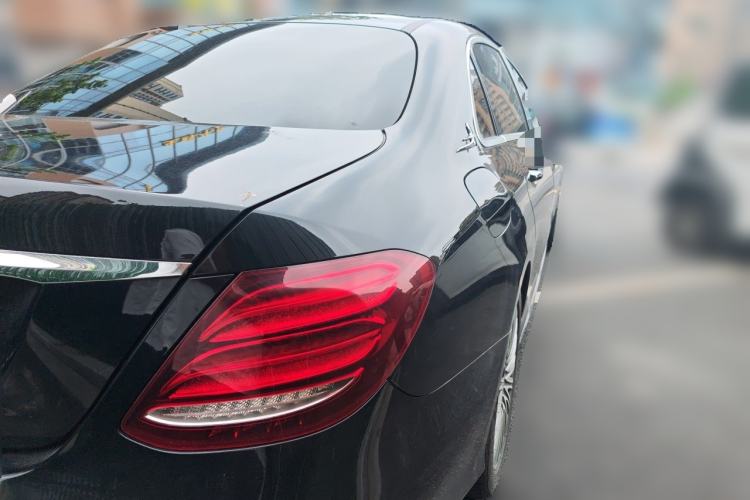 Used Mercedes-Benz E-Class 2018 Facelift E 200 L Rear Right 45 Deg