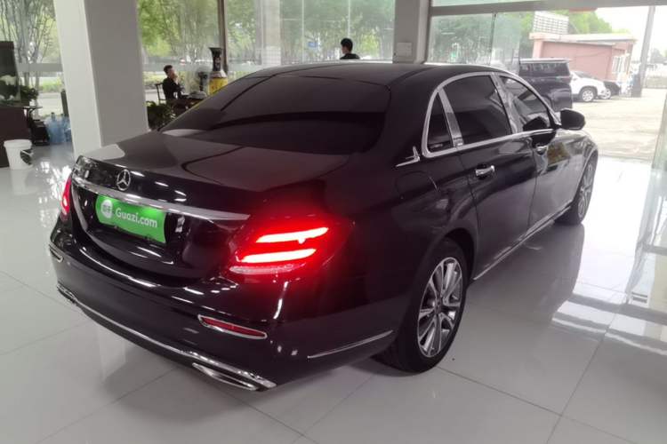 Used Mercedes-Benz E-Class 2018 Facelift E 200 L Rear Right 45 Deg