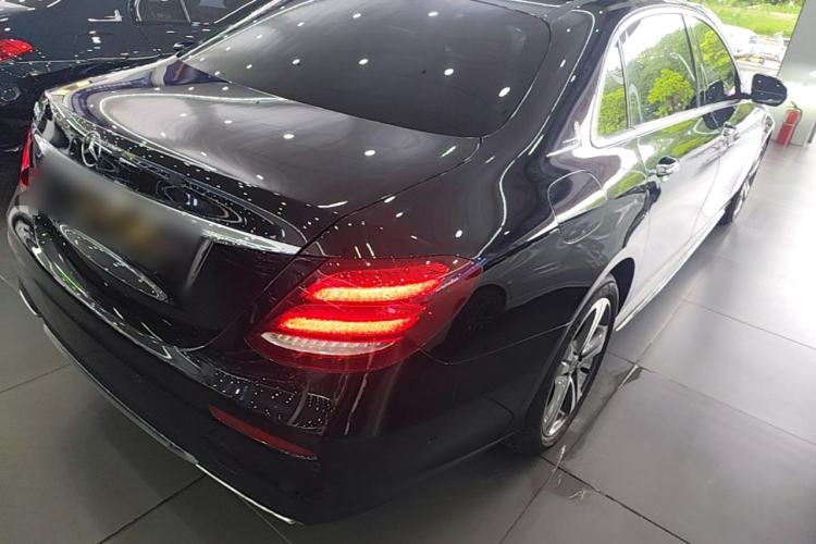 Used Mercedes-Benz E-Class 2018 Facelift E 200 L Sport Edition Rear Right 45 Deg