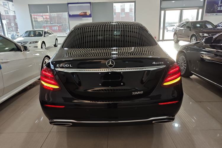 Used Mercedes-Benz E-Class 2018 Facelift E 200 L 4MATIC Rear