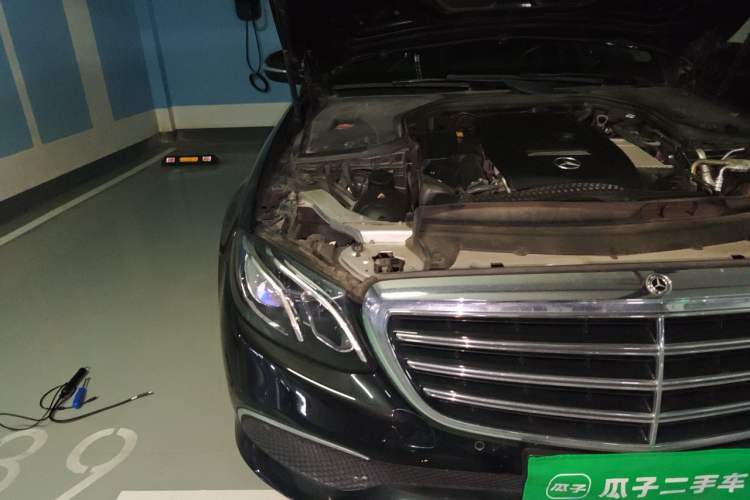 Used Mercedes-Benz E-Class 2018 E 300 L Stylish Model Right Front Headlight