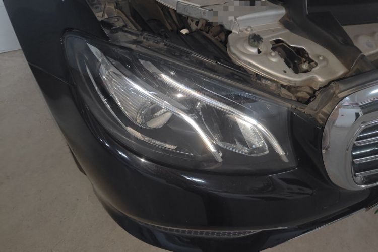 Used Mercedes-Benz E-Class 2018 Facelift E 300 L Luxury Edition Right Front Headlight