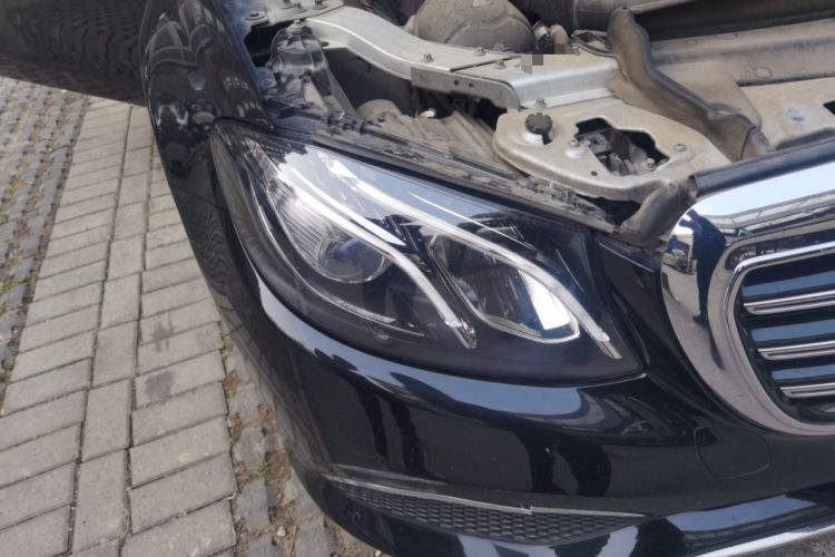 Used Mercedes-Benz E-Class 2018 E 200 L Right Front Headlight