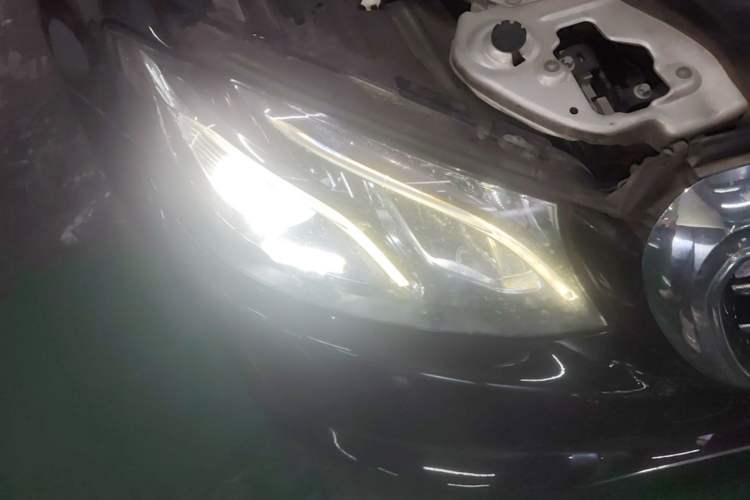 Used Mercedes-Benz E-Class 2018 Facelift E 200 L Right Front Headlight