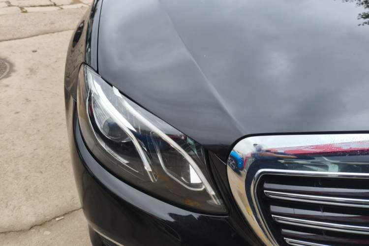Used Mercedes-Benz E-Class 2018 E 200 L 4MATIC Right Front Headlight