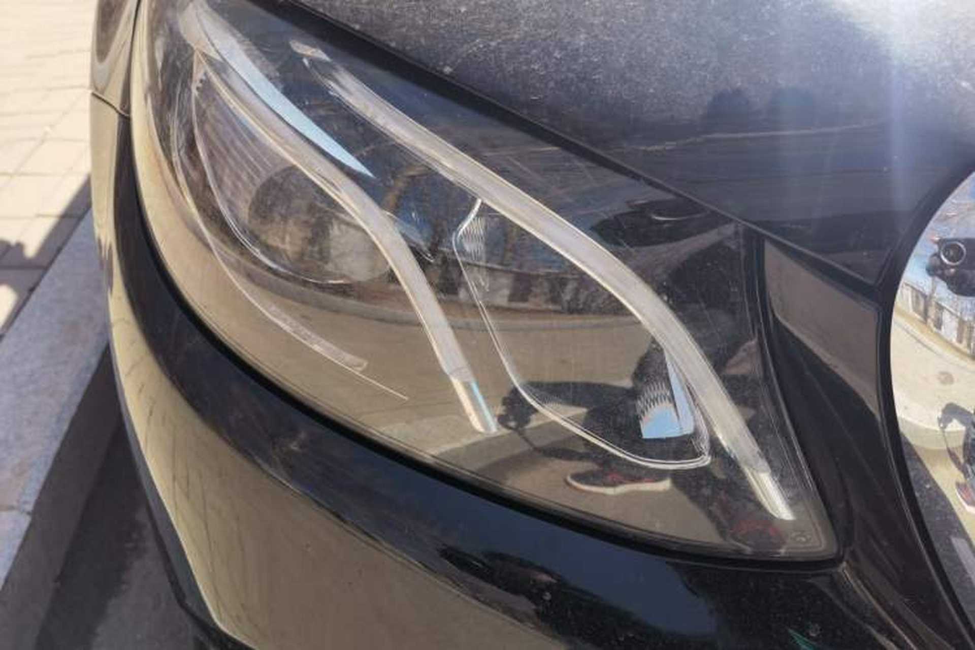 Used Mercedes-Benz E-Class 2018 Facelifted E 300 L Stylish Version Right Front Headlight