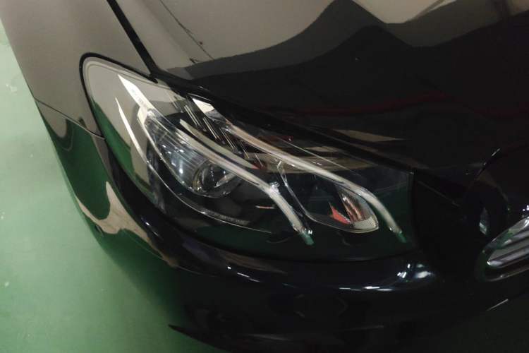 Used Mercedes-Benz E-Class 2018 Facelift E 200 L Sport Edition Right Front Headlight