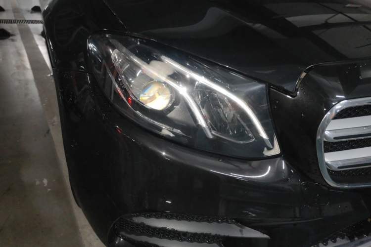 Used Mercedes-Benz E-Class 2018 Facelift E 200 L Sport 4MATIC Right Front Headlight