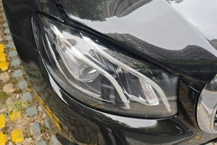 Used Mercedes-Benz E-Class 2018 Facelift E 300 L Luxury Edition Right Front Headlight