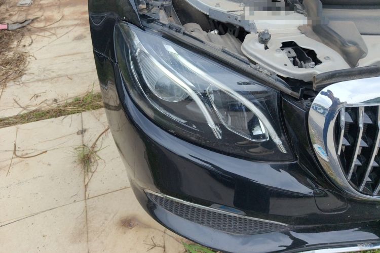 Used Mercedes-Benz E-Class 2018 Facelift E 200 L 4MATIC Right Front Headlight