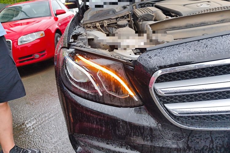 Used Mercedes-Benz E-Class 2018 Facelift E 200 L Sport 4MATIC Right Front Headlight
