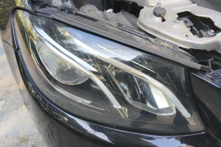 Used Mercedes-Benz E-Class 2018 E 200 L Sport Edition Right Front Headlight