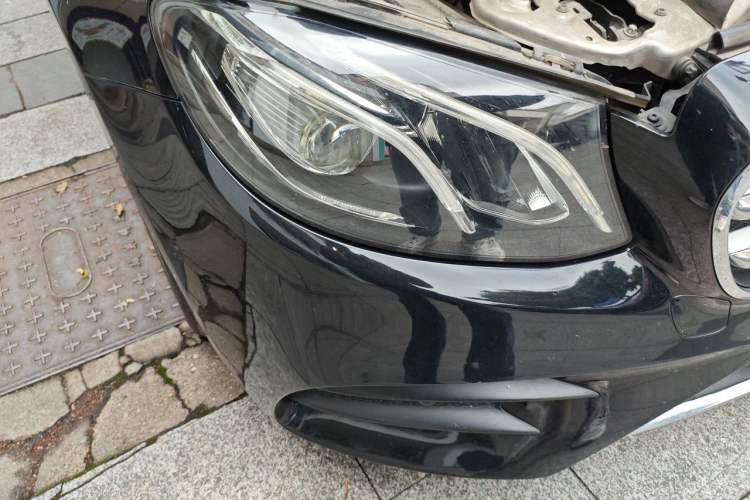 Used Mercedes-Benz E-Class 2018 Facelift E 200 L Sport Edition Right Front Headlight