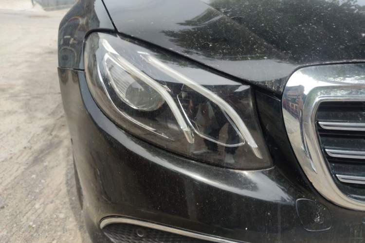 Used Mercedes-Benz E-Class 2018 Facelifted E 300 L Stylish Version Right Front Headlight