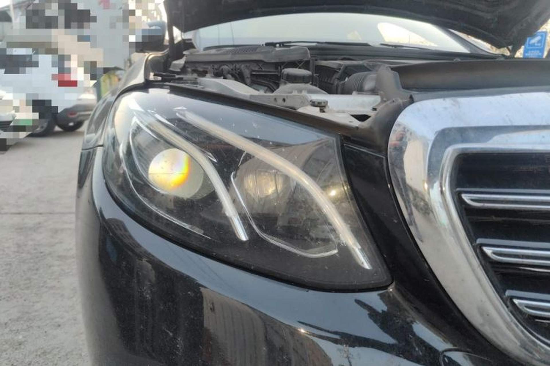 Used Mercedes-Benz E-Class 2018 Facelifted E 300 L Stylish Version Right Front Headlight