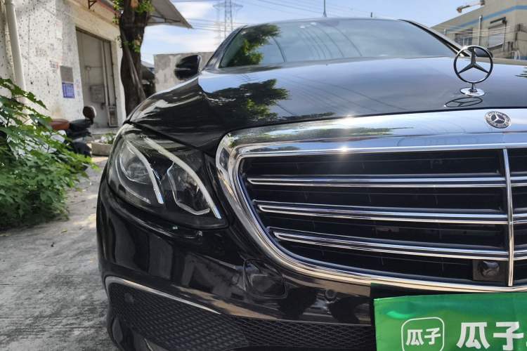 Used Mercedes-Benz E-Class 2018 Facelift E 300 L Luxury Edition Right Front Headlight