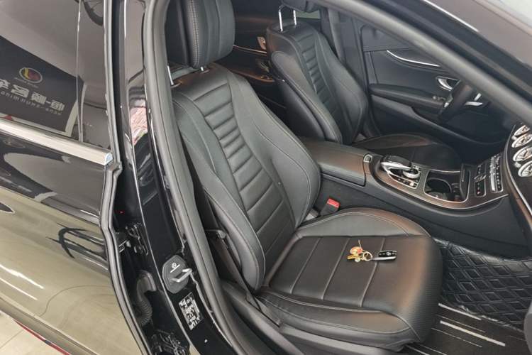 Used Mercedes-Benz E-Class 2018 Restyled E 300 L Sport Luxury Edition Right Front Seat