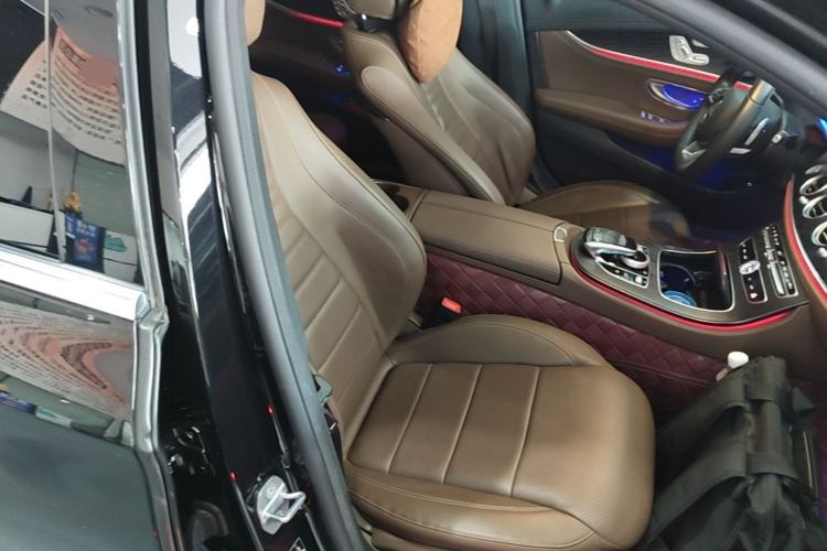 Used Mercedes-Benz E-Class 2018 Restyled E 300 L Sport Luxury Edition Right Front Seat