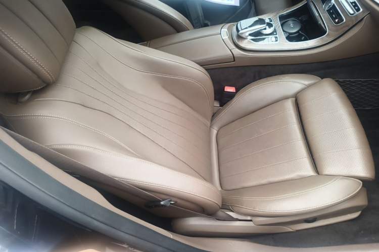 Used Mercedes-Benz E-Class 2018 Facelift E 200 L Right Front Seat