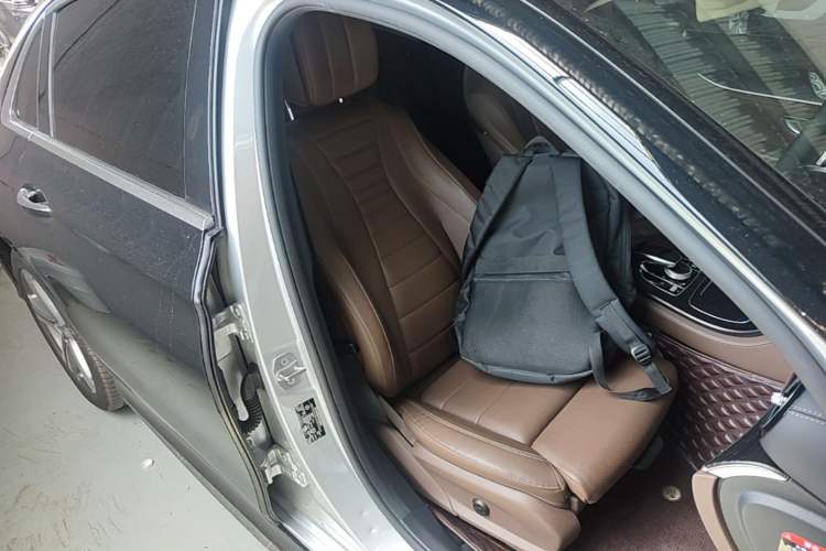 Used Mercedes-Benz E-Class 2018 E 200 L Sport Edition Right Front Seat