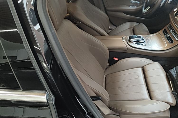 Used Mercedes-Benz E-Class 2018 E 200 L Right Front Seat