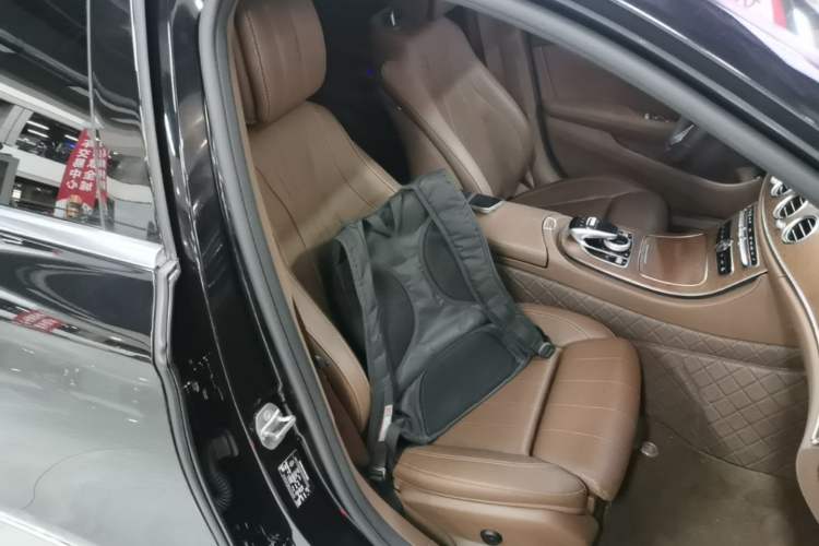 Used Mercedes-Benz E-Class 2018 Facelift E 200 L Right Front Seat