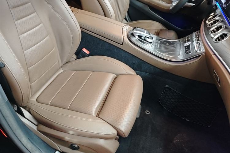 Used Mercedes-Benz E-Class 2018 Facelift E 200 L Sport Edition Right Front Seat