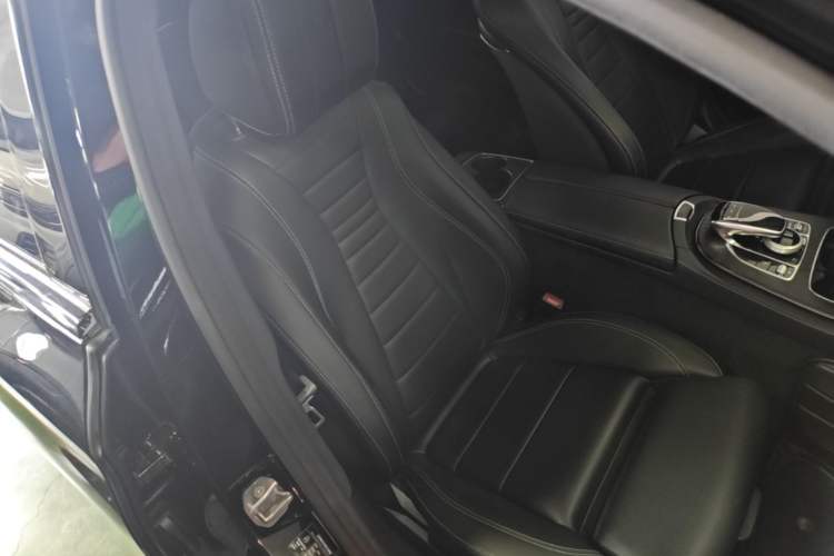 Used Mercedes-Benz E-Class 2018 E 200 L Sport Edition Right Front Seat
