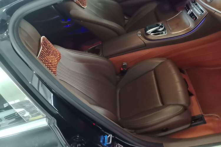 Used Mercedes-Benz E-Class 2018 Facelift E 200 L Right Front Seat