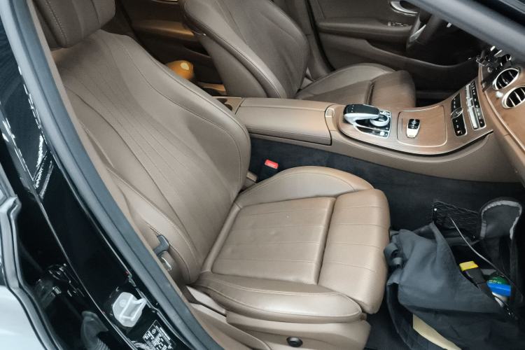 Used Mercedes-Benz E-Class 2018 E 200 L Right Front Seat