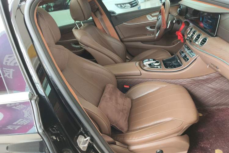 Used Mercedes-Benz E-Class 2018 Facelifted E 300 L Stylish Version Right Front Seat