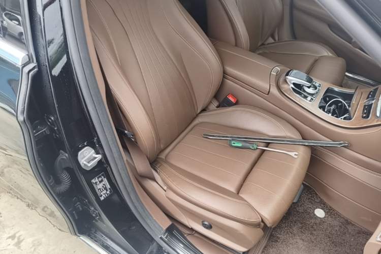 Used Mercedes-Benz E-Class 2018 Facelift E 200 L Right Front Seat