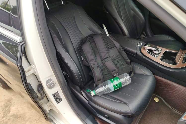 Used Mercedes-Benz E-Class 2018 E 300 L Luxury Model Right Front Seat