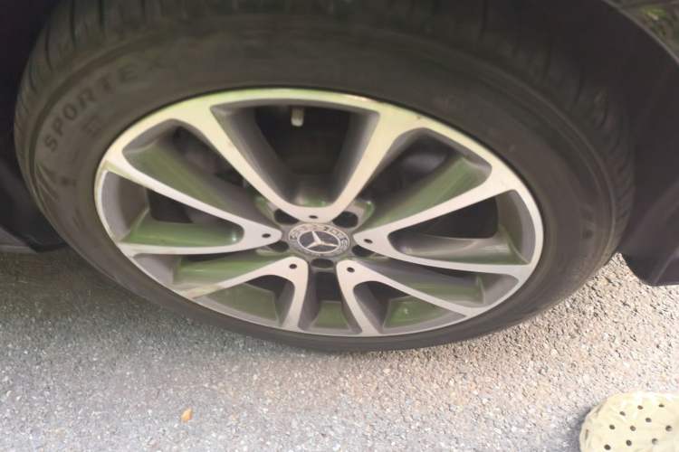 Used Mercedes-Benz E-Class 2018 Facelift E 200 L Right Front Wheel Hub