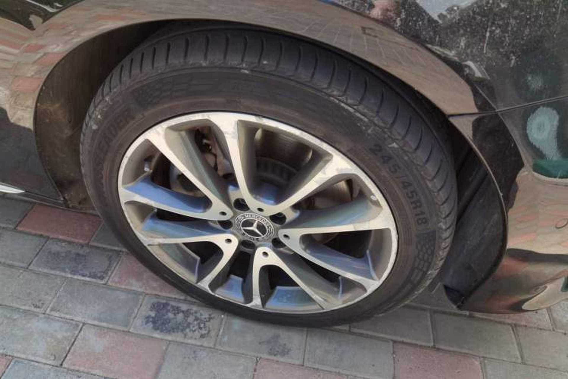 Used Mercedes-Benz E-Class 2018 Facelift E 200 L 4MATIC Right Front Wheel Hub