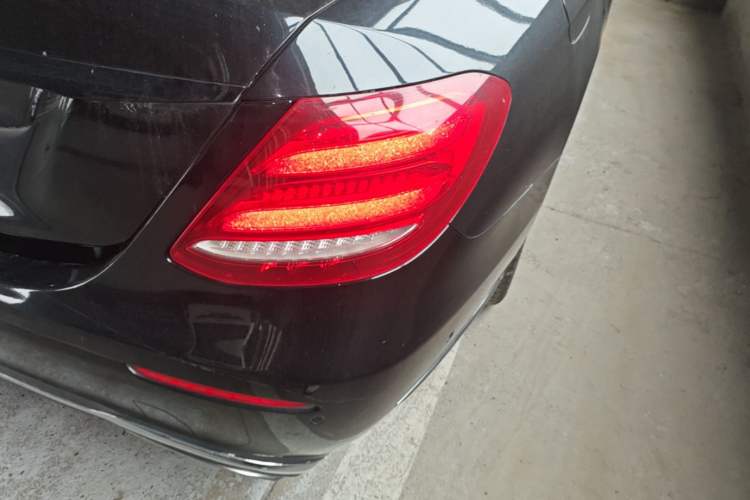 Used Mercedes-Benz E-Class 2018 Facelift E 200 L Right Rear Taillight
