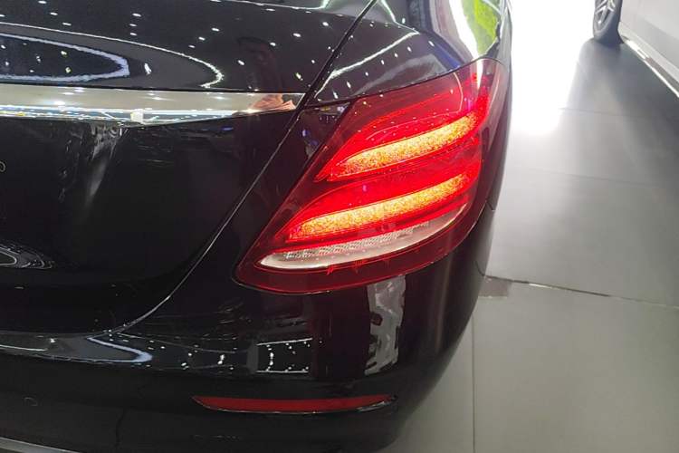 Used Mercedes-Benz E-Class 2018 Facelift E 200 L Sport Edition Right Rear Taillight