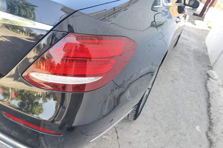Used Mercedes-Benz E-Class 2018 Facelift E 200 L Right Rear Taillight