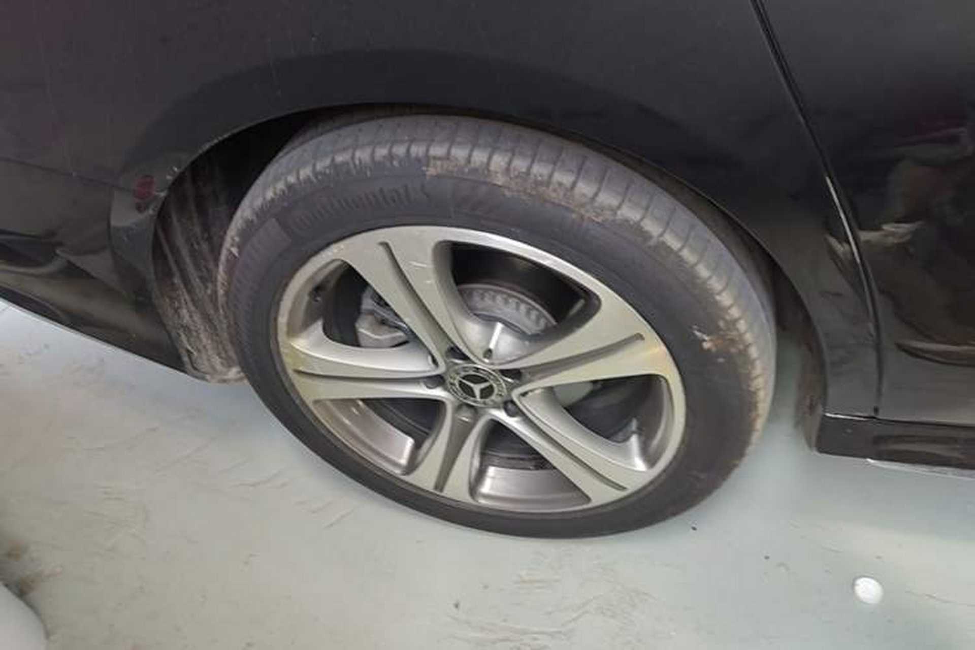 Used Mercedes-Benz E-Class 2018 E 200 L Sport Edition Right Rear Wheel Hub
