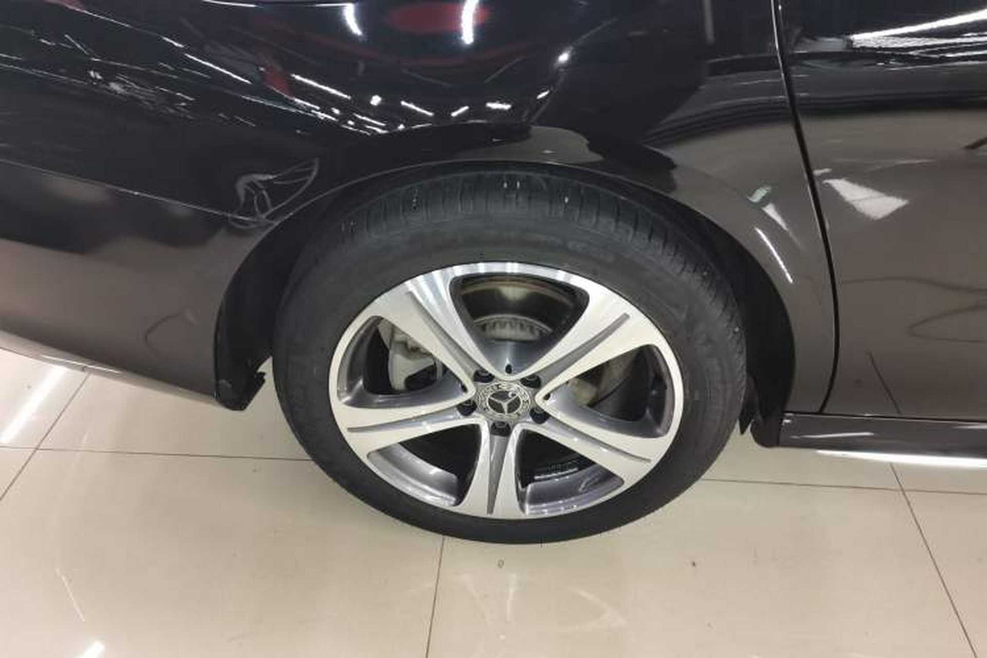 Used Mercedes-Benz E-Class 2018 Facelift E 200 L Sport Edition Right Rear Wheel Hub