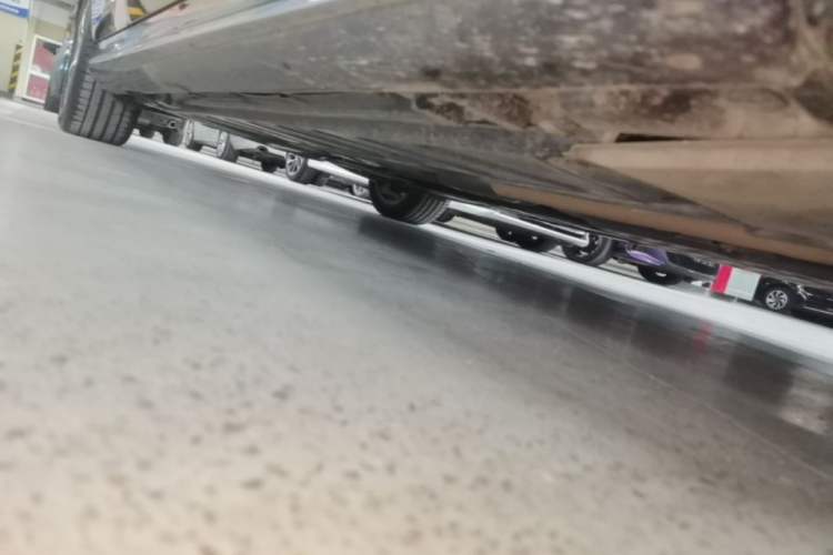 Used Mercedes-Benz E-Class 2018 Facelift E 200 L Sport 4MATIC Right Side Sill